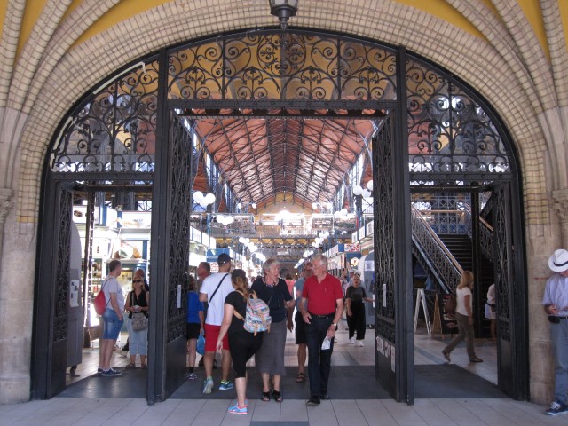 mercado municipal budapeste hungria na duvida embarque