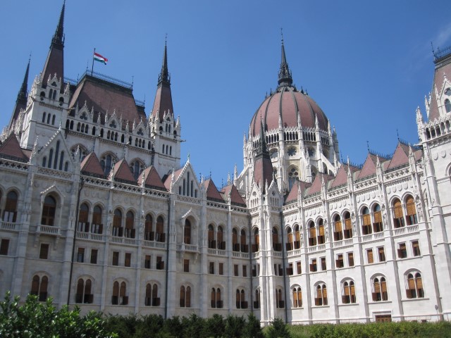 parlamento budapeste hungria na duvida embarque