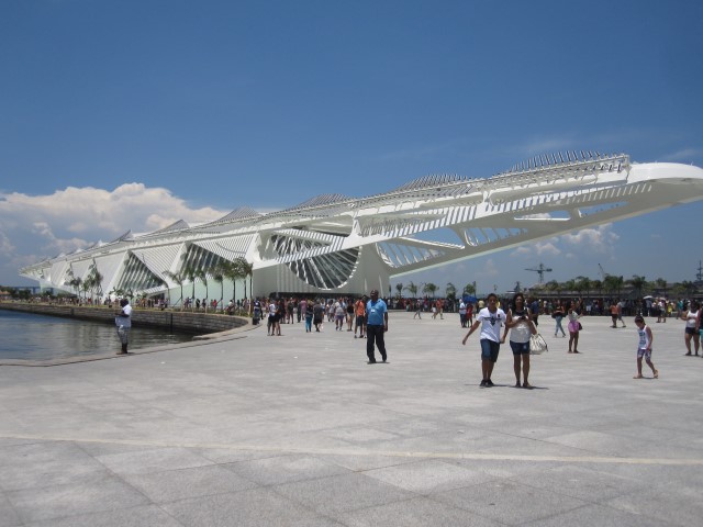 Museu do Amanhã, Praça Mauá, Rio de Janeiro, Na dúvida embarque