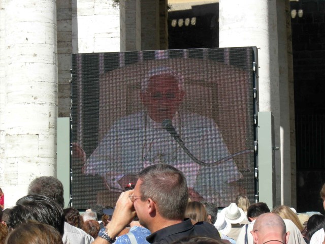 Praça São Pedro Vaticano Roma Italia Na dúvida embarque