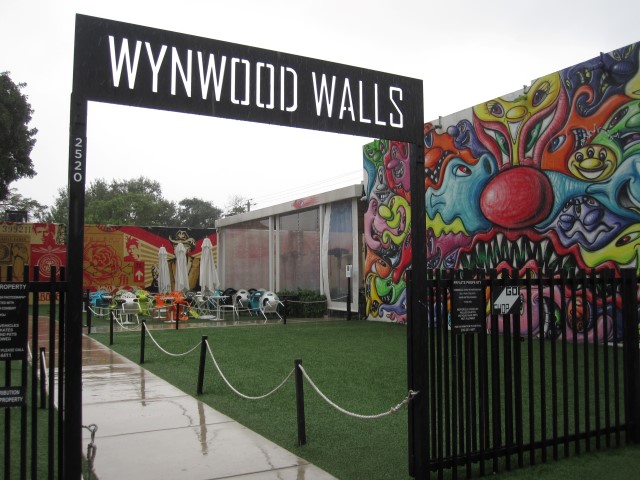 Wynwood Walls street art arte de  rua grafitti grafite Miami Design district Florida Na dúvida embarque