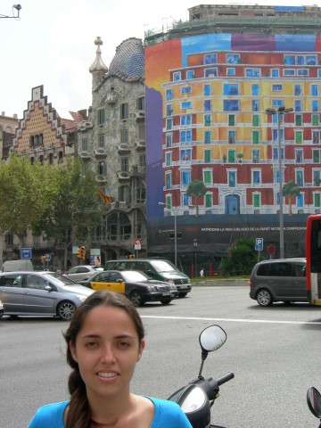 Casa Batló Gaudí Barcelona Na dúvida embarque (2) (Small)