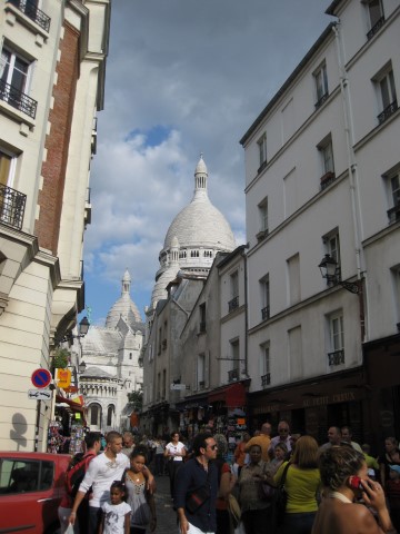 Montmartre Paris Na dúvida embarque (3) (Small)