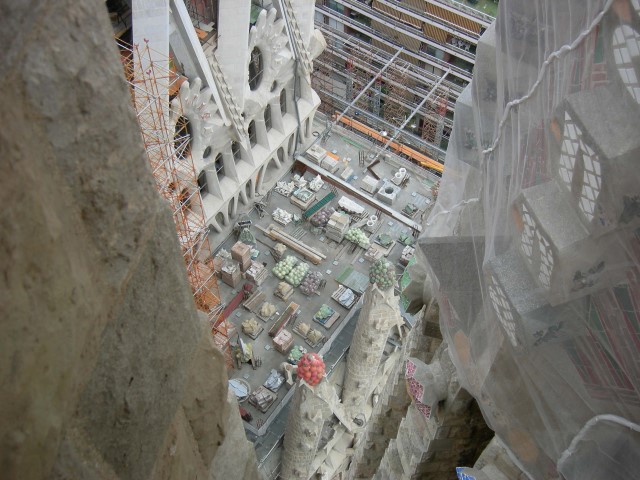 Sagrada Familia Gaudí Barcelona Na dúvida embarque (19) (Small)