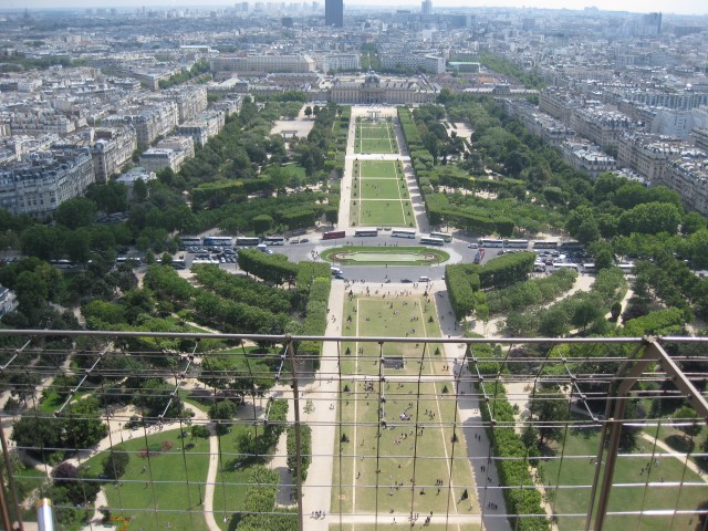 Torre Eiffel Paris França Na dúvida embarque