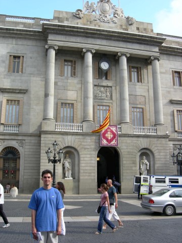 Ayuntamiento de Barcelona Na dúvida embarque (Small)