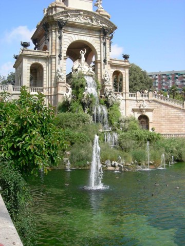 Barcelona Parc de la Ciutadella Na dúvida embarque (5) (Small)