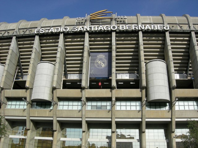 Real Madri Santiago Bernabeu Na dúvida embarque (2) (Small)