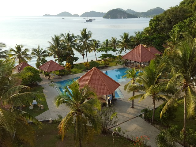 hotel-la-prima-labuan-bajo-indonesia-small