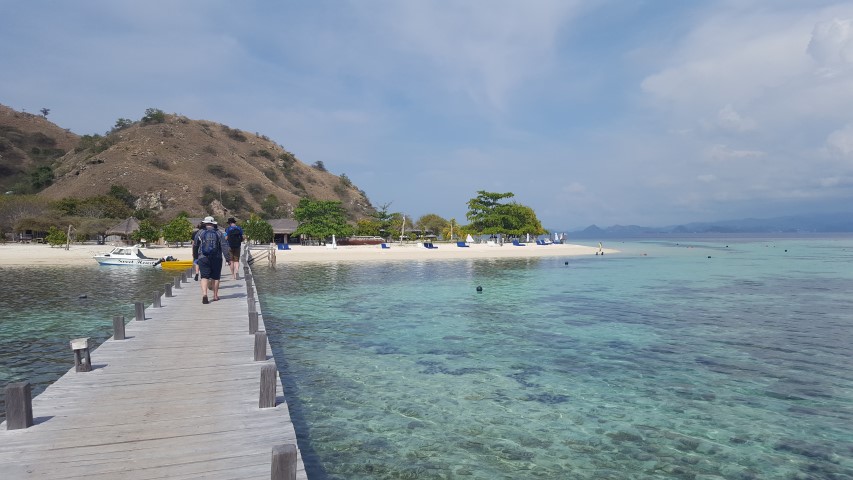kanawa-island-indonesia-blog-na-duvida-embarque-2-small